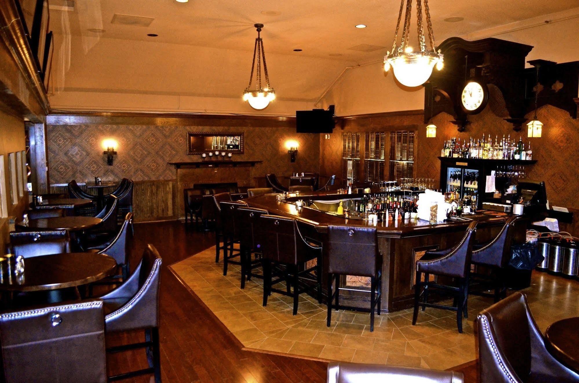 The Williston Boutique Hotel エクステリア 写真